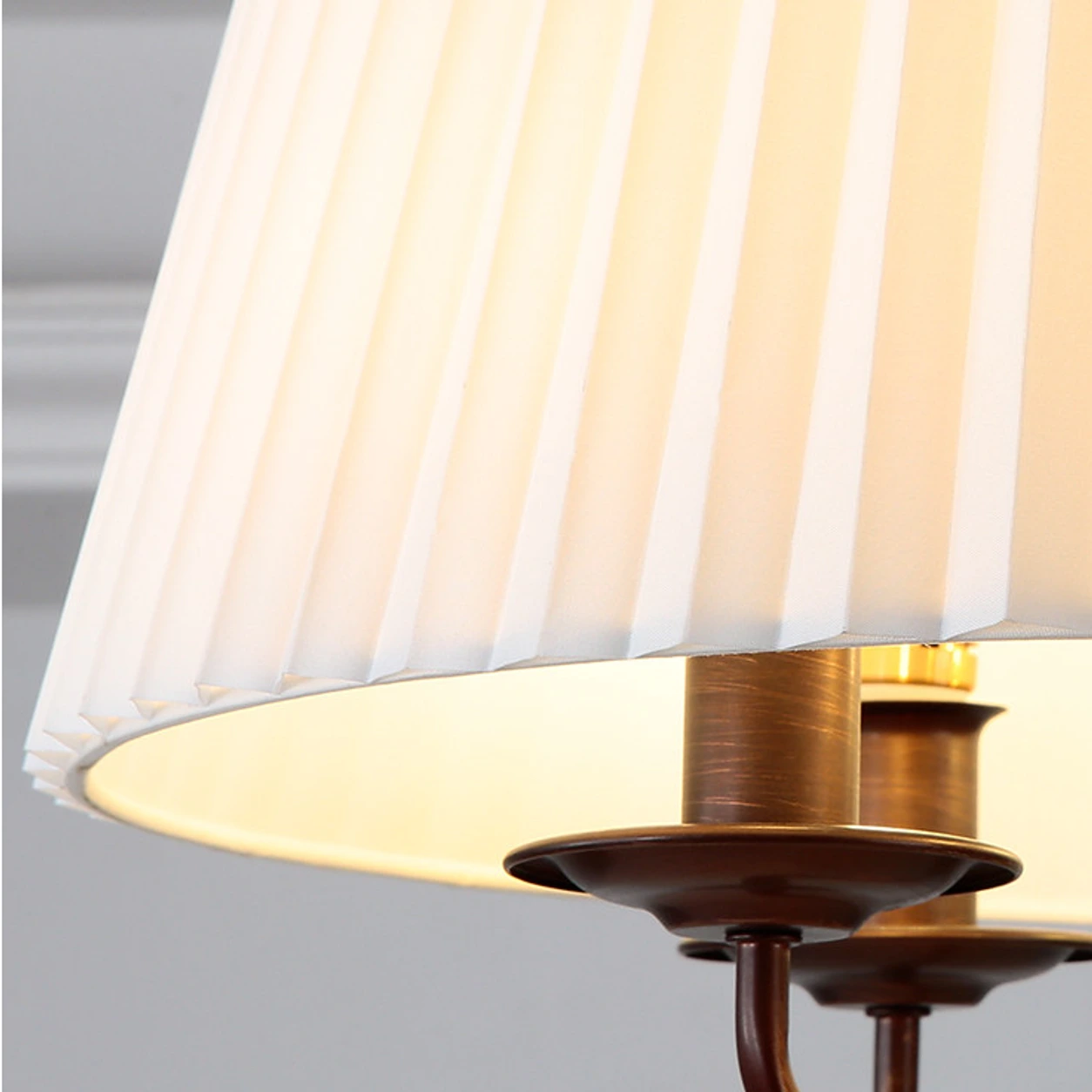 Detailweergave van de Tela plissé stoffen lampenkap